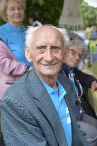 Robert, 72